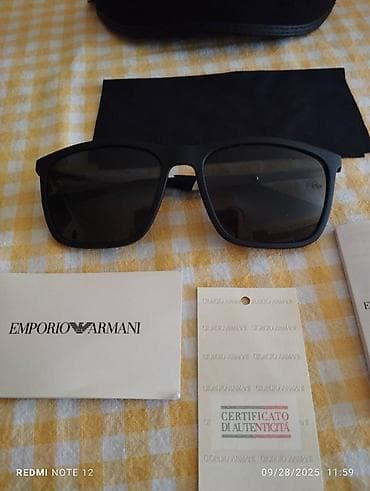 Ureznice: Emporio Armani sunčane naočare + original futrola Model: EA 4150 na lalafo.rs — 5 Ureznice: Emporio Armani sunčane naočare + original futrola Model: EA 4150 — 5