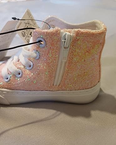 Dečije patike – Terranova Accessories - Model: visoke patike sa na lalafo.rs — 2 Dečije patike – Terranova Accessories - Model: visoke patike sa — 2