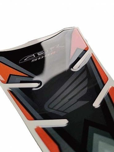 Transport: Honda cbr 500r - tank pad - 1368 📌 opis: samolepljivi protektor za at lalafo.rs — 2 Transport: Honda cbr 500r - tank pad - 1368 📌 opis: samolepljivi protektor za — 2