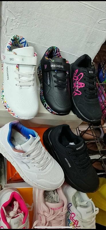 Dečije skechers patike od 31 do 36 za samo 3200 din
pb at lalafo.rs — 1 Dečije skechers patike od 31 do 36 za samo 3200 din
pb — 1