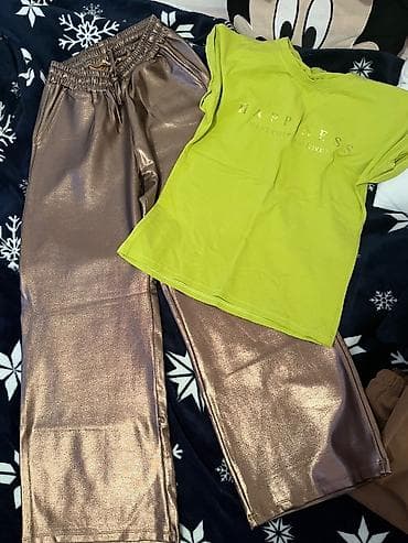 pantalone butiku ali: Komplet kozne pantalone i majica dve vel na lalafo.rs — 2 pantalone butiku ali: Komplet kozne pantalone i majica dve vel — 2