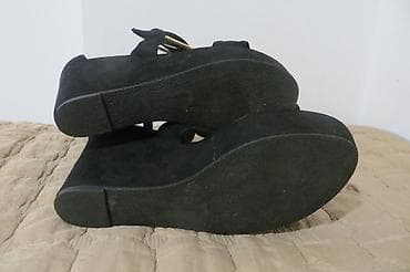 STRADIVARIUS br 39,sandale bez mana ostecenja, potpuno ocuvane visina na lalafo.rs — 5 STRADIVARIUS br 39,sandale bez mana ostecenja, potpuno ocuvane visina — 5