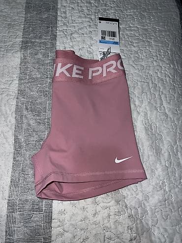bermude teksas br: Nike Pro Women's 3" Shorts vel. M NOVO
CZ9857 699 at lalafo.rs — 5 bermude teksas br: Nike Pro Women's 3" Shorts vel. M NOVO
CZ9857 699 — 5