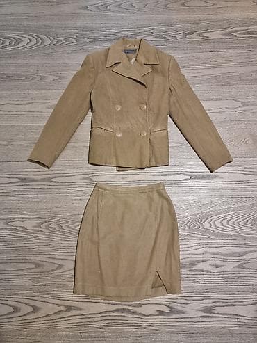 Zenski poslovni komplet M na lalafo.rs Zenski poslovni komplet M