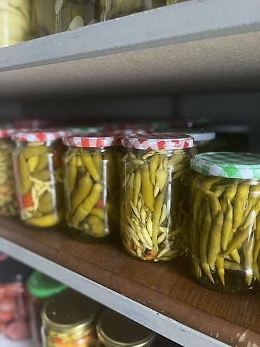 Domaći proizvodi – zimnica, džemovi, sirupi i čajevi (cene od 300 din) na lalafo.rs — 2 Domaći proizvodi – zimnica, džemovi, sirupi i čajevi (cene od 300 din) — 2