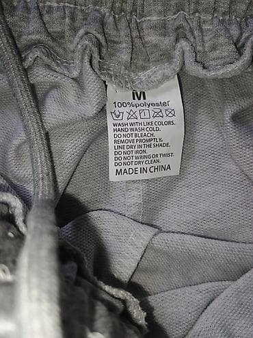 bermude teksas br: Dva nova šortsa M veličina,crni i svi,imaju džepove.Komad 600 din.oba at lalafo.rs — 3 bermude teksas br: Dva nova šortsa M veličina,crni i svi,imaju džepove.Komad 600 din.oba — 3