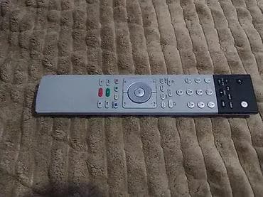 Electronics: 1. Loewe ÀSISST 2 Remote Control 2. Loewe RC 15702-10 Remote Control at lalafo.rs — 3 Electronics: 1. Loewe ÀSISST 2 Remote Control 2. Loewe RC 15702-10 Remote Control — 3