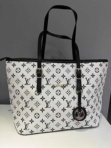 Louis Vuitton torba LV NOVO
Novo
Replika
fb Moja Kupovina 1 na lalafo.rs — 3 Louis Vuitton torba LV NOVO
Novo
Replika
fb Moja Kupovina 1 — 3