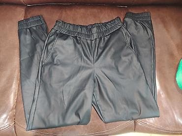 Crne sportske pantalone/jogger stil - Materijal: glatka, mekana na lalafo.rs — 1 Crne sportske pantalone/jogger stil - Materijal: glatka, mekana — 1