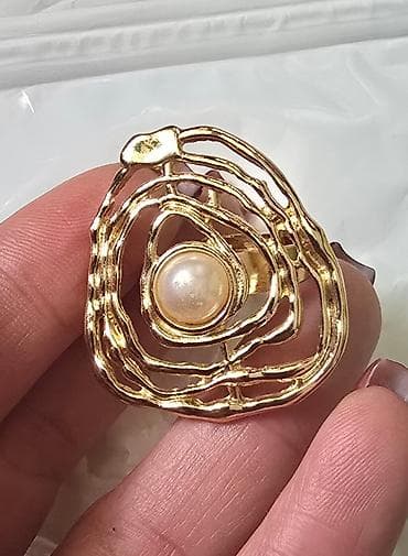 Veliki masivan zlatan prsten sa biserom, prelep, veliki, nov na lalafo.rs — 2 Veliki masivan zlatan prsten sa biserom, prelep, veliki, nov — 2