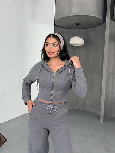 Women's Sweatsuits: I. 12. Komplet trenerka s m l xl 2xl 3399 dinara✅✅ at lalafo.rs — 3 Women's Sweatsuits: I. 12. Komplet trenerka s m l xl 2xl 3399 dinara✅✅ — 3