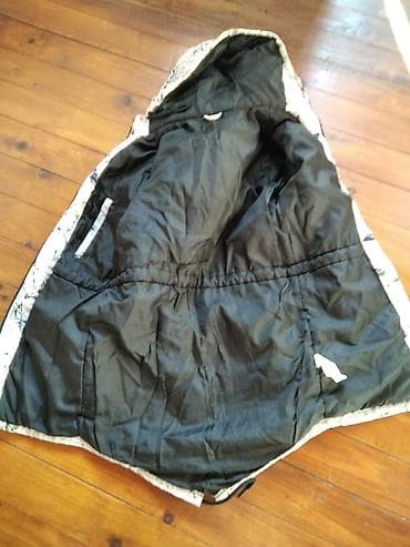Jakna vel. M/L u dobrom stanju za ove pare na lalafo.rs — 3 Jakna vel. M/L u dobrom stanju za ove pare — 3