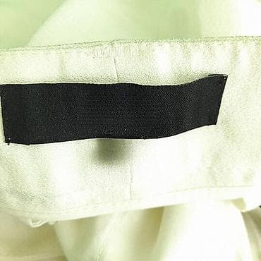 hugo boss in motion cena: Pantalone versace, vel. L/44, versus marka: versace veličina: l/44 at lalafo.rs — 5 hugo boss in motion cena: Pantalone versace, vel. L/44, versus marka: versace veličina: l/44 — 5