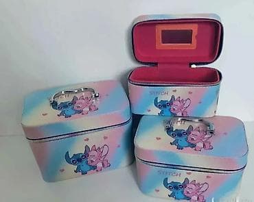 Stitch neseser za šminku - set od 3 kom Predivni set od 3 Stitch na lalafo.rs — 2 Stitch neseser za šminku - set od 3 kom Predivni set od 3 Stitch — 2