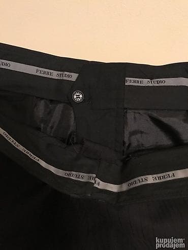 Original GIANFRANCO FERRE letnje pantalone 33 NOVE 100% cotton Made na lalafo.rs — 10 Original GIANFRANCO FERRE letnje pantalone 33 NOVE 100% cotton Made — 10