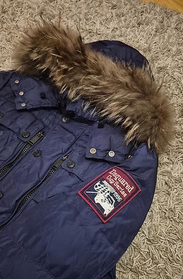 DSQUARED2 jakna.
Cena 80e na lalafo.rs — 2 DSQUARED2 jakna.
Cena 80e — 2