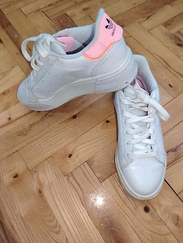 Adidas ženske patike – bele kožne lifestyle/tenisice sa retro na lalafo.rs — 3 Adidas ženske patike – bele kožne lifestyle/tenisice sa retro — 3