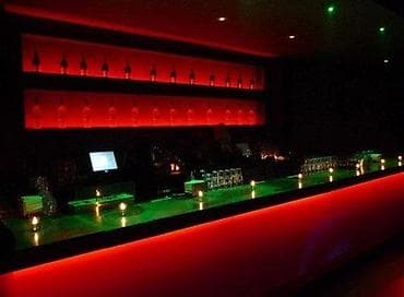 visece police: 2835 LED TRAKA 5 METARA 300 DIODA CRVENA | *AKO IMATE POSEBNU ŽELJU at lalafo.rs — 4 visece police: 2835 LED TRAKA 5 METARA 300 DIODA CRVENA | *AKO IMATE POSEBNU ŽELJU — 4
