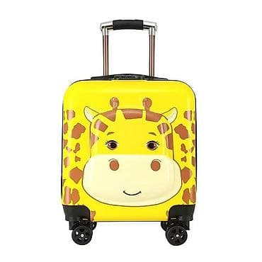 Backpacks, bags and suitcases: Dečji kofer na točkiće – motiv žirafe - Dizajn: živopisna žuta boja at lalafo.rs — 1 Backpacks, bags and suitcases: Dečji kofer na točkiće – motiv žirafe - Dizajn: živopisna žuta boja — 1