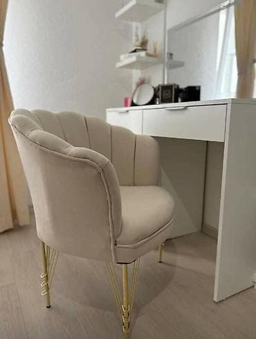 prsluk jaknica mango u: Barselona klub fotelja – elegantna školjkasta forma - Tapacirana at lalafo.rs — 6 prsluk jaknica mango u: Barselona klub fotelja – elegantna školjkasta forma - Tapacirana — 6
