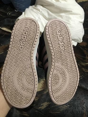 za svaki dan: Adidas broj 34 bez ostecenja at lalafo.rs — 4 za svaki dan: Adidas broj 34 bez ostecenja — 4