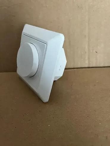 LED Dimmer Dimer DALI 115062; Redovna cena 105 eura; Cena na akciji na lalafo.rs — 7 LED Dimmer Dimer DALI 115062; Redovna cena 105 eura; Cena na akciji — 7