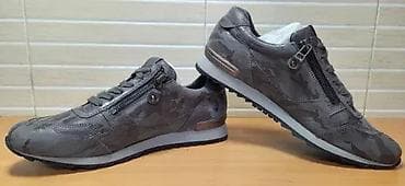 Kennel&Schmenger kožne patike (br.39) su u extra stanju kao što se na lalafo.rs — 3 Kennel&Schmenger kožne patike (br.39) su u extra stanju kao što se — 3