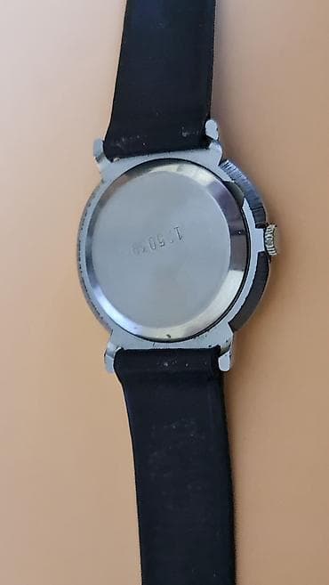 Ručni sat Raketa – “Made in USSR” - Mehanički sat sa navijanjem na lalafo.rs — 5 Ručni sat Raketa – “Made in USSR” - Mehanički sat sa navijanjem — 5