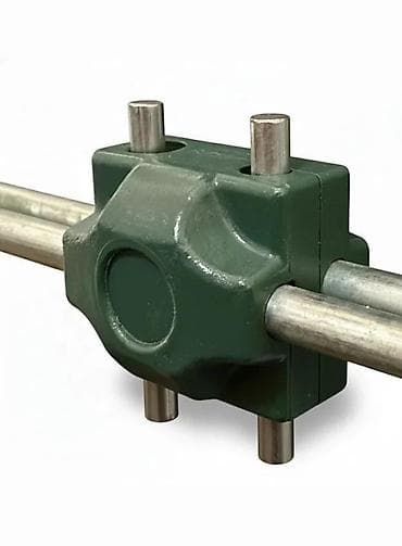 Držač spojnica za 2d panelne ograde. Panelna ograda Fence system doo na lalafo.rs — 1 Držač spojnica za 2d panelne ograde. Panelna ograda Fence system doo — 1