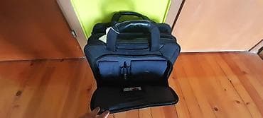 Odlicna Targus torba za putovanje avionom, ima dosta pregrada, pa moze at lalafo.rs — 5 Odlicna Targus torba za putovanje avionom, ima dosta pregrada, pa moze — 5