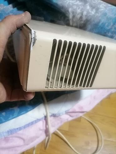 Irons: Grejalica duvaljka MAŽESTIK metalnog okvira 2000w ispravna at lalafo.rs — 7 Irons: Grejalica duvaljka MAŽESTIK metalnog okvira 2000w ispravna — 7
