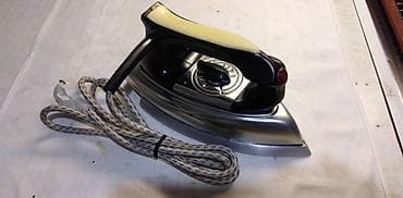 Irons: Pegla Elma tip TP 001,1200 W srednje teska 1265 gr. duzina kabla 187 at lalafo.rs — 3 Irons: Pegla Elma tip TP 001,1200 W srednje teska 1265 gr. duzina kabla 187 — 3