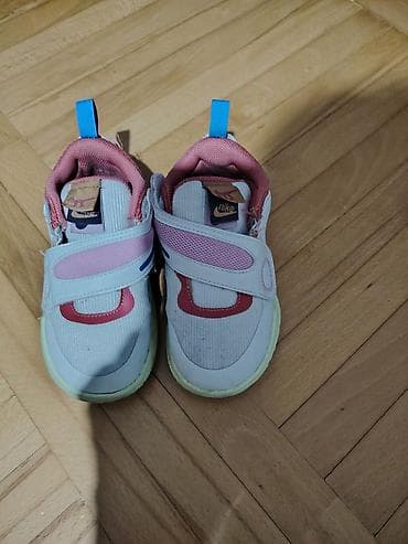 Dečije patike Nike sa čičak-zatvaranjem - Model: patike za decu sa na lalafo.rs — 3 Dečije patike Nike sa čičak-zatvaranjem - Model: patike za decu sa — 3