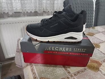 Women's Footwear: Patike su nove ne koriscene, dobila sam ih na poklon ne odgovara mi at lalafo.rs — 3 Women's Footwear: Patike su nove ne koriscene, dobila sam ih na poklon ne odgovara mi — 3
