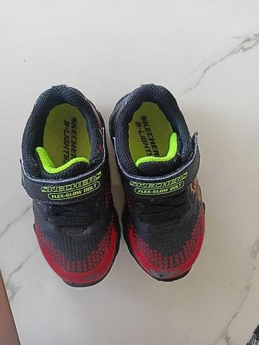 Patike Skechers model S Lights: Flex-Glow u crnoj boji sa crvenim na lalafo.rs — 2 Patike Skechers model S Lights: Flex-Glow u crnoj boji sa crvenim — 2