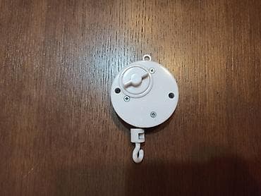 Plastična muzička kutija - vrtilica na navijanje. Ima divnu melodiju at lalafo.rs — 2 Plastična muzička kutija - vrtilica na navijanje. Ima divnu melodiju — 2