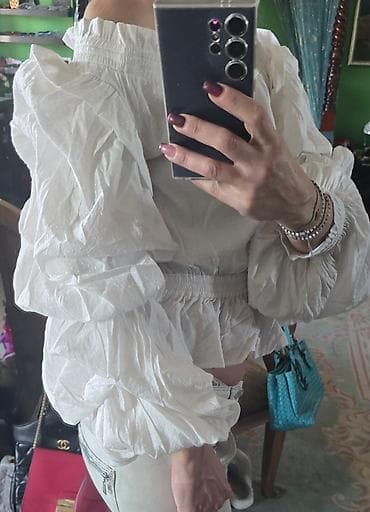 Guess celestina off shoulder top. Bluza dugih rukava, golih ramena na lalafo.rs — 6 Guess celestina off shoulder top. Bluza dugih rukava, golih ramena — 6