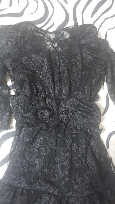 dve suknje po: Zara, S, color - Black at lalafo.rs — 3 dve suknje po: Zara, S, color - Black — 3