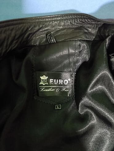 Ženska kožna jakna u biker stilu – crna - Materijal: prirodna koža na lalafo.rs — 8 Ženska kožna jakna u biker stilu – crna - Materijal: prirodna koža — 8