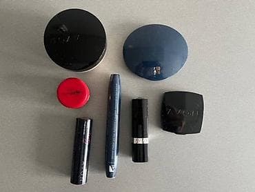 Avon sminka novo avon puder novo puder sa ogledalo i aplikatorom na lalafo.rs — 3 Avon sminka novo avon puder novo puder sa ogledalo i aplikatorom — 3