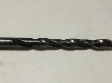 kom sa etiketom: Zabusivač produžena burgija, 2,5mm, sa mesinganom drškom 2954 at lalafo.rs — 5 kom sa etiketom: Zabusivač produžena burgija, 2,5mm, sa mesinganom drškom 2954 — 5
