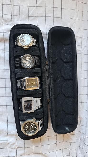 Putni kofer/etui za ručne satove – kapacitet 5 komada - Tvrda na lalafo.rs — 1 Putni kofer/etui za ručne satove – kapacitet 5 komada - Tvrda — 1