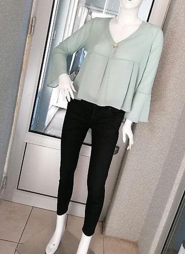 Ženske farmerice
Extra model i kvalitet Uvoz Turska
Vel S M na lalafo.rs — 5 Ženske farmerice
Extra model i kvalitet Uvoz Turska
Vel S M — 5