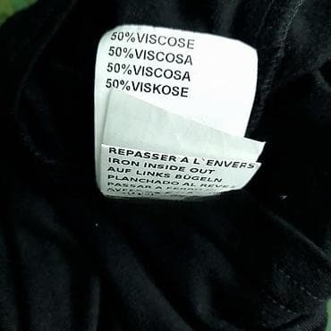 Bluza bilabong, vel. M marka: bilabong veličina: m materijal: viskoza at lalafo.rs Bluza bilabong, vel. M marka: bilabong veličina: m materijal: viskoza