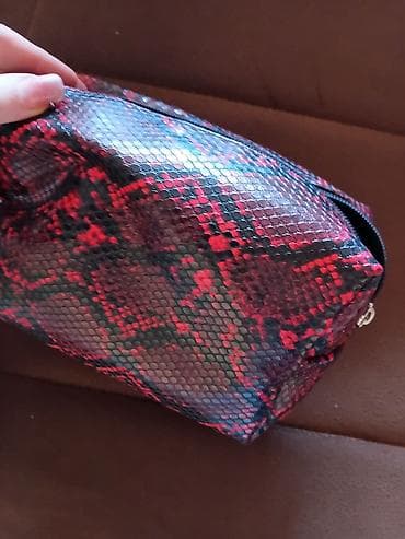 eko koza sa: Set za negu lica + neseser Sadržaj: - Velnea Face Care Coenzyme Q10 na lalafo.rs — 9 eko koza sa: Set za negu lica + neseser Sadržaj: - Velnea Face Care Coenzyme Q10 — 9