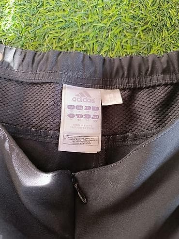 RASPRODAJA!!! Original Adidas ženske sportske pantalone 3/4 dužine - na lalafo.rs — 4 RASPRODAJA!!! Original Adidas ženske sportske pantalone 3/4 dužine - — 4