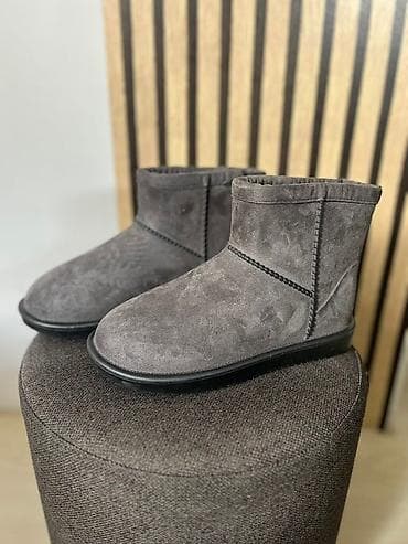 eko koza sa: Ugg obuća 36, bоја - Siva na lalafo.rs — 1 eko koza sa: Ugg obuća 36, bоја - Siva — 1