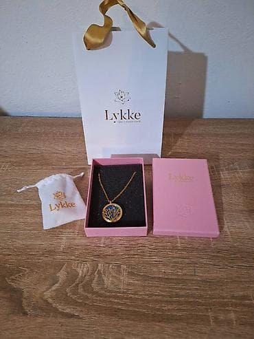 Nov Lykke Coral medaljon ogrlica čelik sa 18 karatnom pozlatom Nov na lalafo.rs — 3 Nov Lykke Coral medaljon ogrlica čelik sa 18 karatnom pozlatom Nov — 3