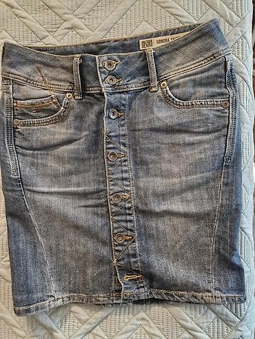 bermude teksas br: Tommy Hilfiger Sonora Skirt original suknja, tamnije nijanse džinsa na lalafo.rs — 1 bermude teksas br: Tommy Hilfiger Sonora Skirt original suknja, tamnije nijanse džinsa — 1