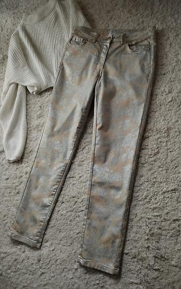 MONA pantalone perfektne prelepe u krem bežkastoj puder boji sa na lalafo.rs — 3 MONA pantalone perfektne prelepe u krem bežkastoj puder boji sa — 3